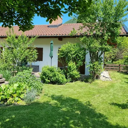 アパート 'kampm'blick