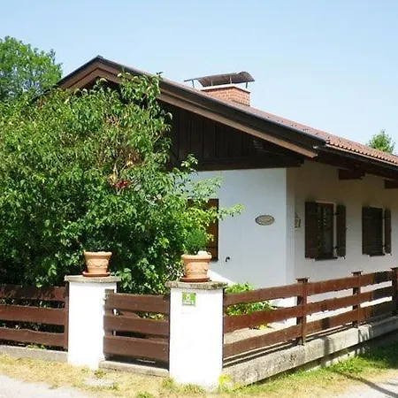 アパート 'kampm'blick アシャウ・イム・キームガウ